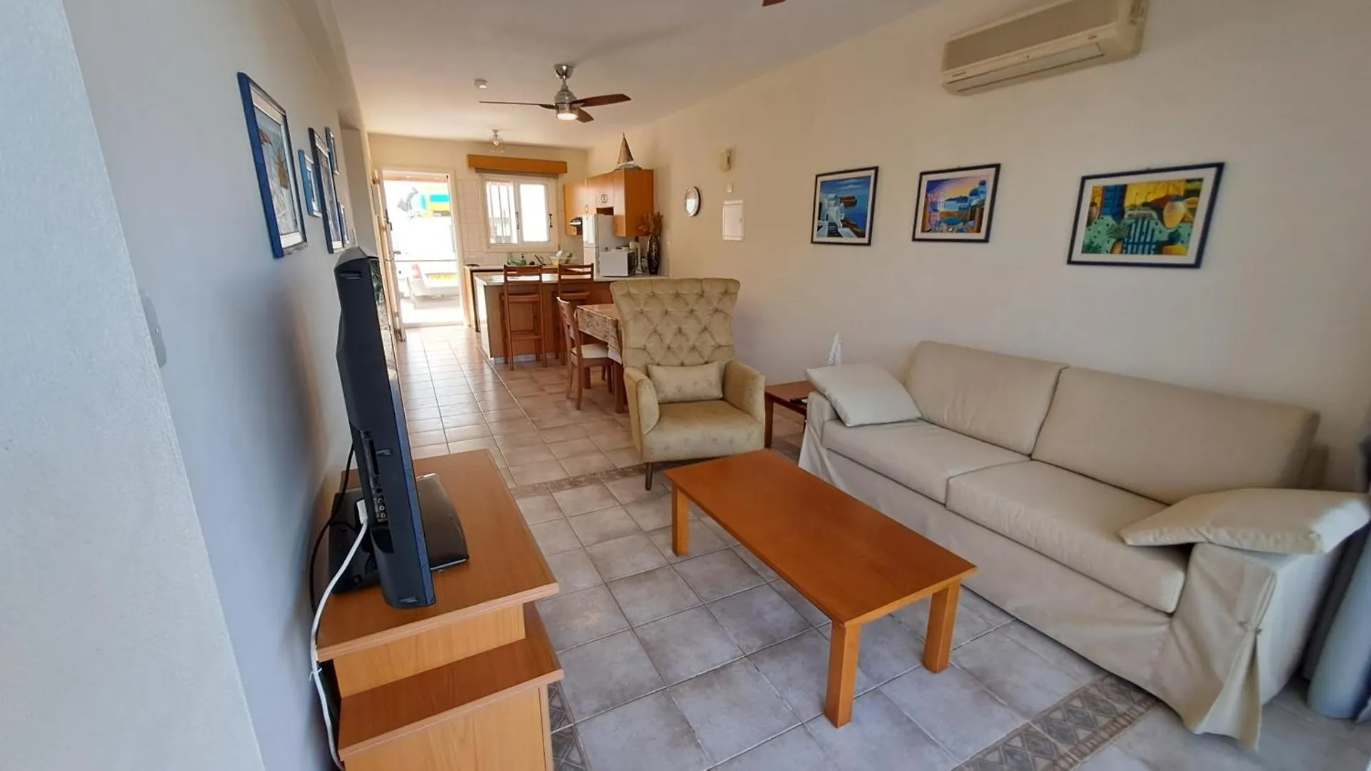 Apartment Ferienwohnung Yialos Cozy Beach House Larnaka
