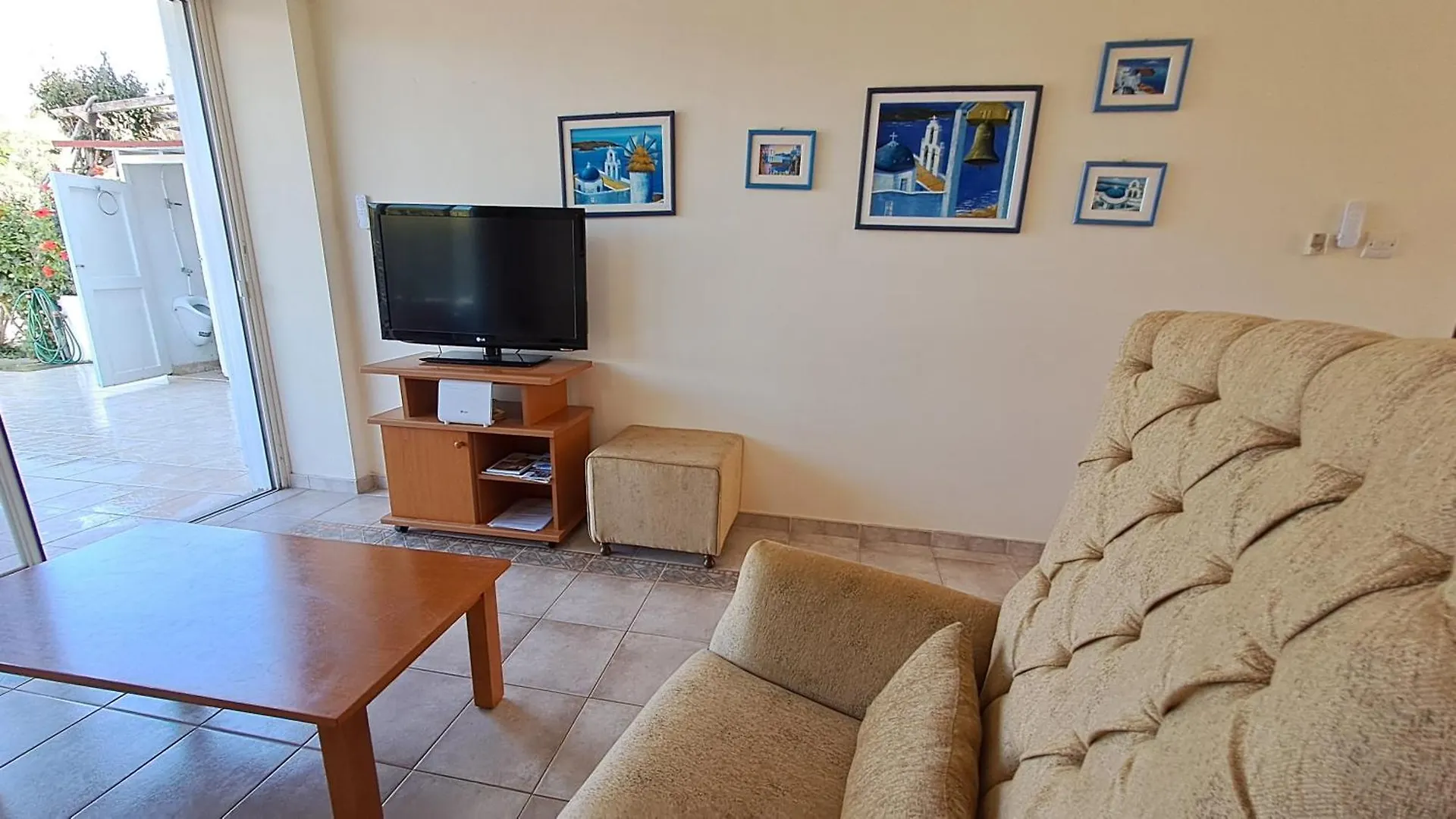 Ferienwohnung Yialos Cozy Beach House Larnaka Apartment